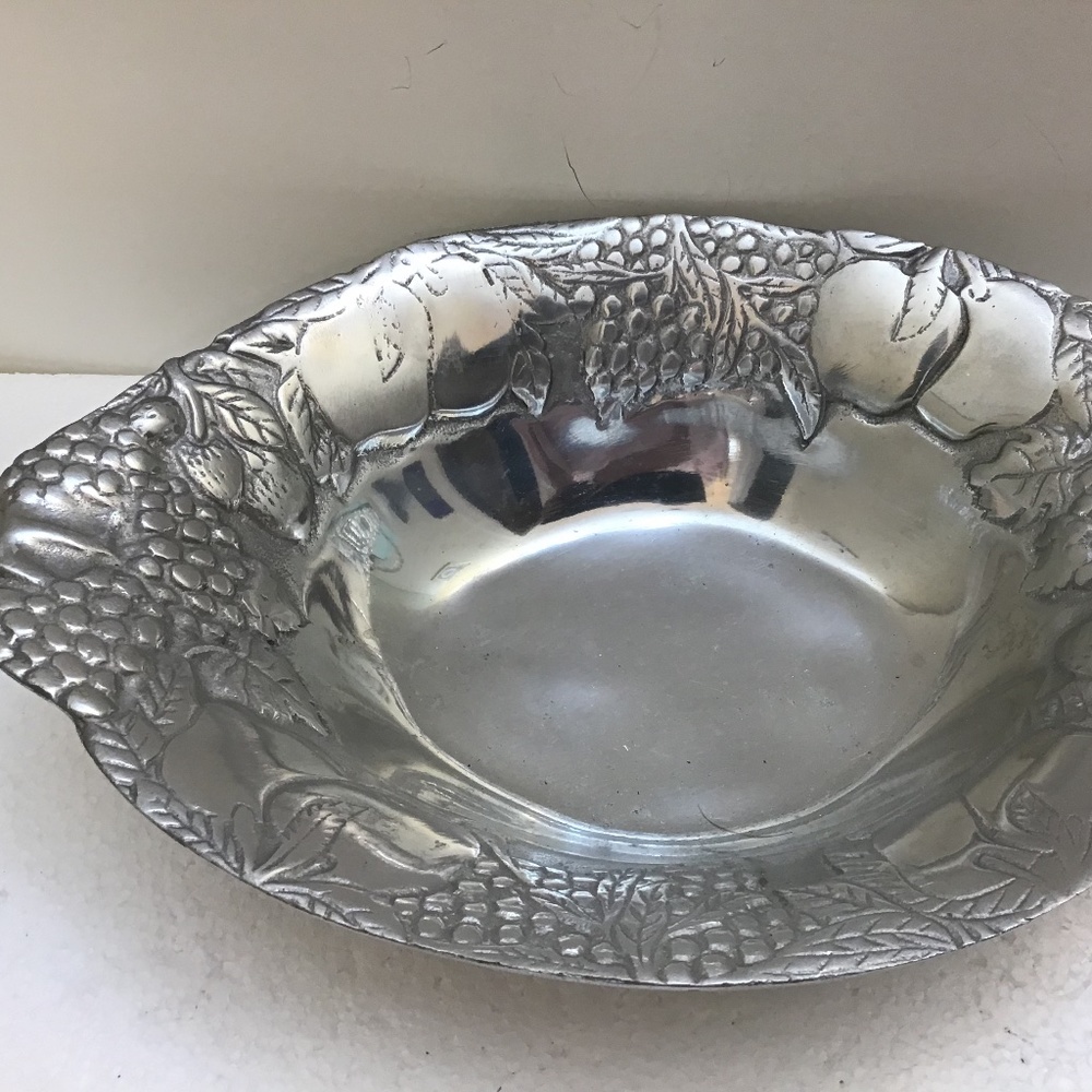 Silver Colored Bowl with Fruit Design 14 x 10 inches Kitchen Dining Home Accents